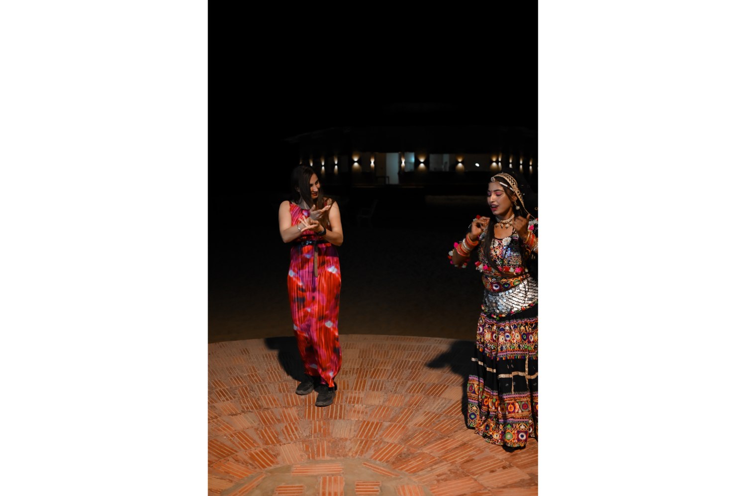 book hotel rooms in Bikaner